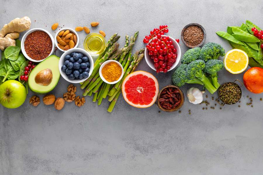 Image of healthy foods useful for losing weight, which can help with shoulder recovery.